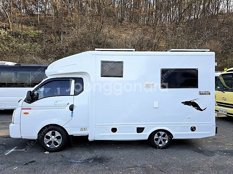 21.포터2 시티밴3인승캠핑카(신규제작,인산철600A+샤워실+DC에어컨+온수매트+풀옵션)-전액할부됨--2